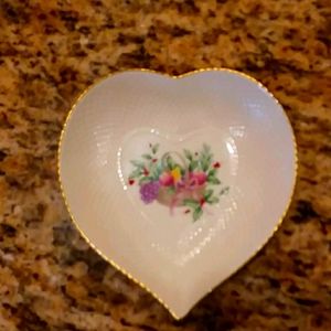 Mikasa heart shaped dish